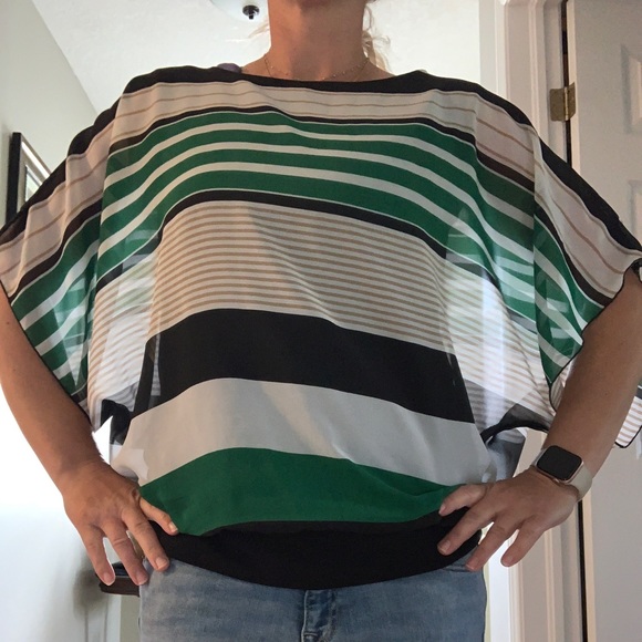 Office style blouse - Picture 2 of 5